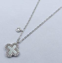 Collar con Circonia
