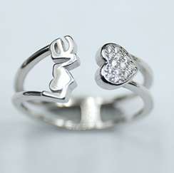 Anillo con Circonia