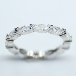 Anillo de Circonia