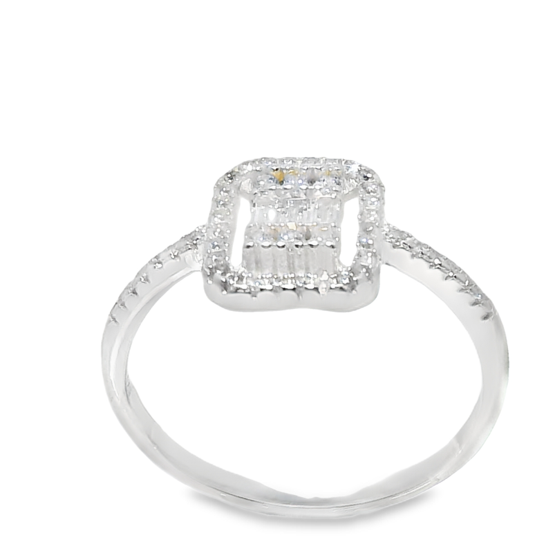 Anillo de Circonia