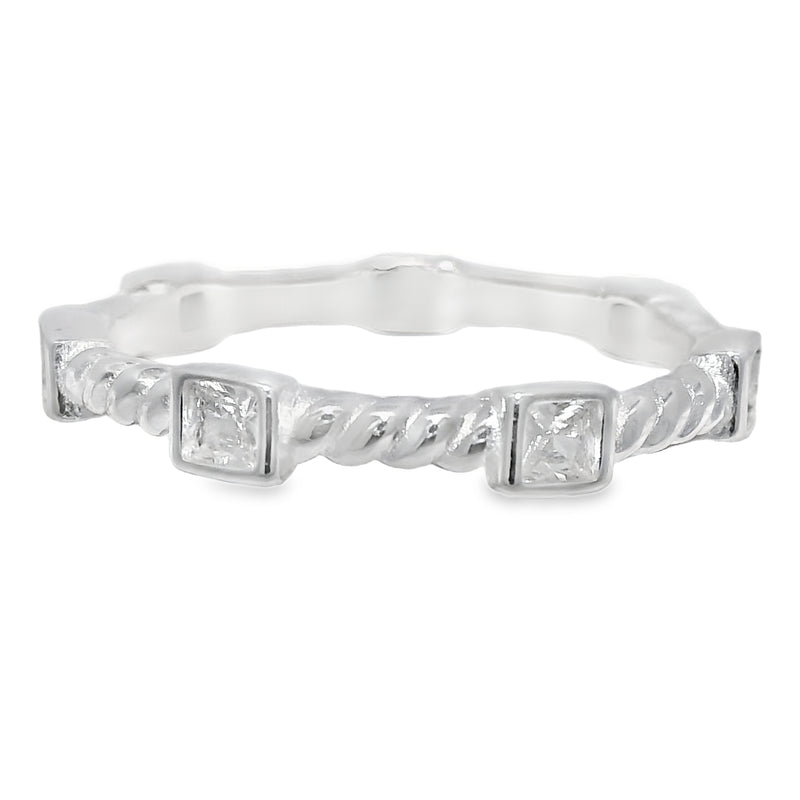 Anillo de Circonia