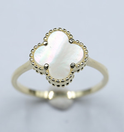 Anillo con Circonia