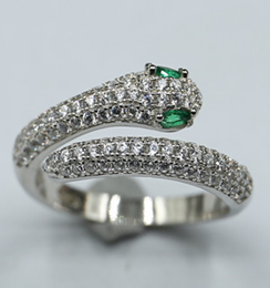 Anillo con Circonia