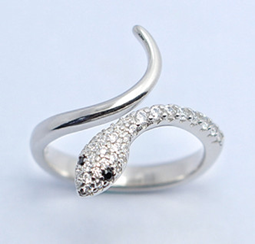 Anillo con Circonia