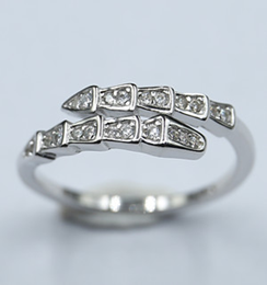 Anillo con Circonia