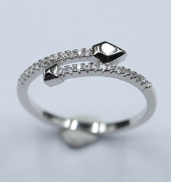 Anillo con Circonia