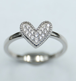 Anillo con Circonia