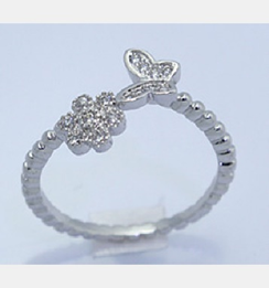 Anillo con Circonia