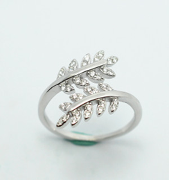 Anillo con Circonia