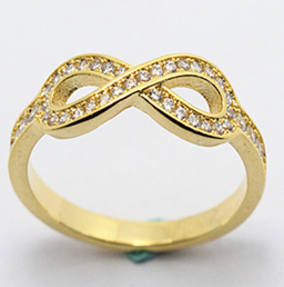 Anillo con Circonia