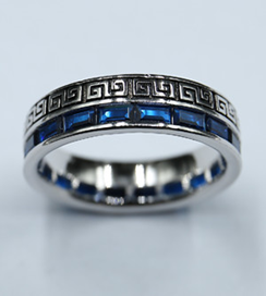 Anillo con Circonia