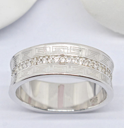 Anillo con Circonia