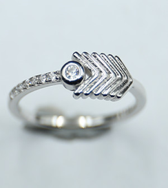 Anillo con Circonia