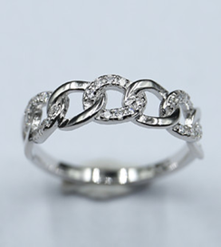 Anillo con Circonia